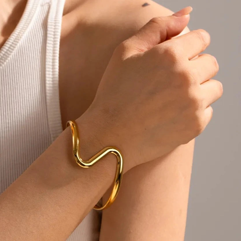 Wavelength Bangle