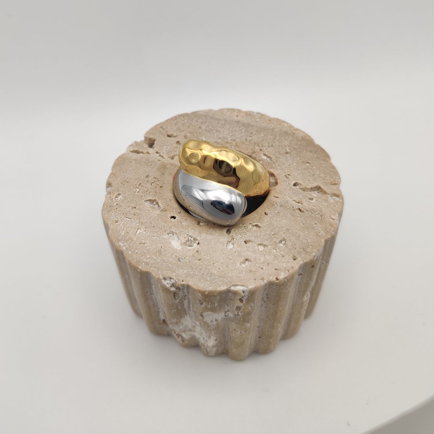 Milana Embrace ring