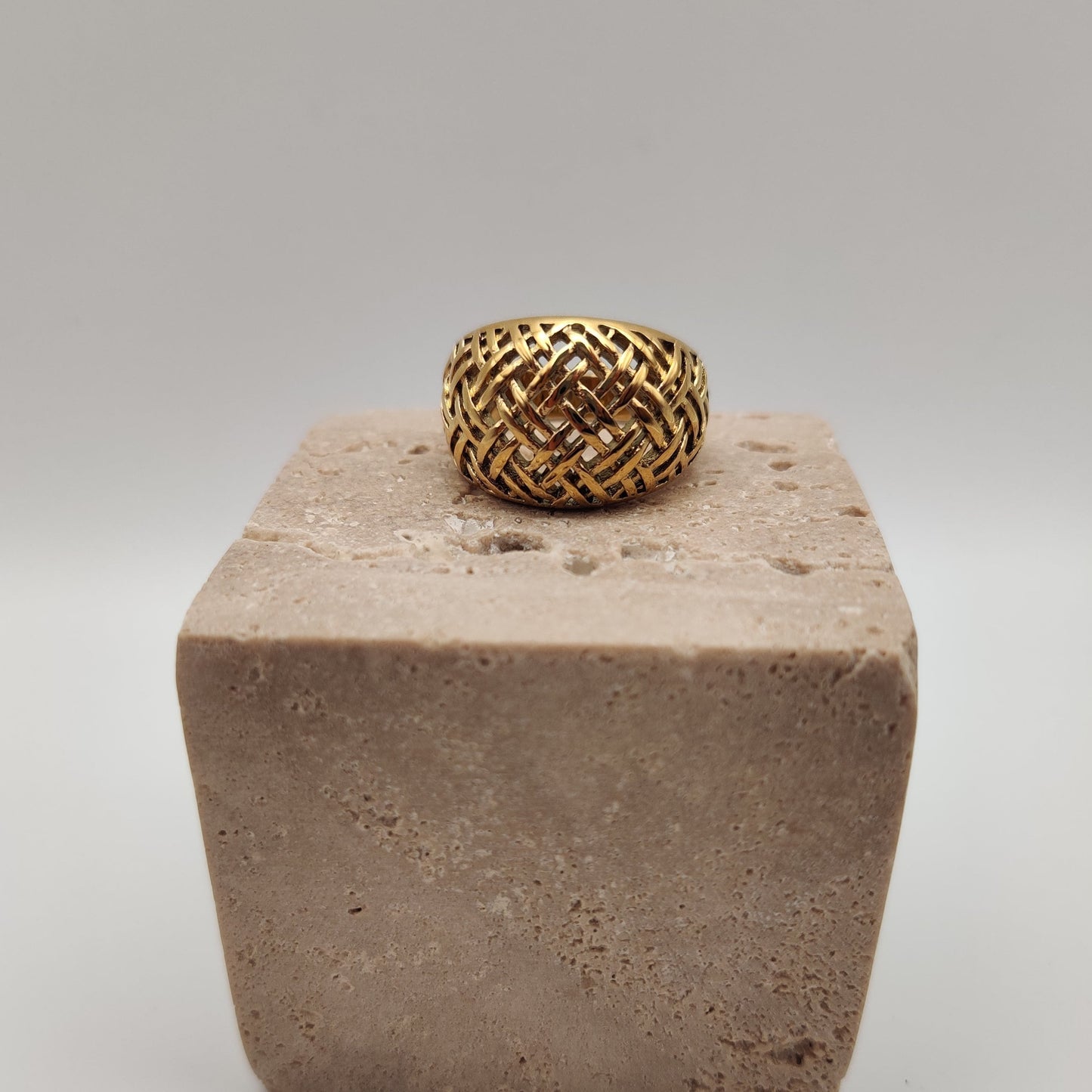 Weave ring