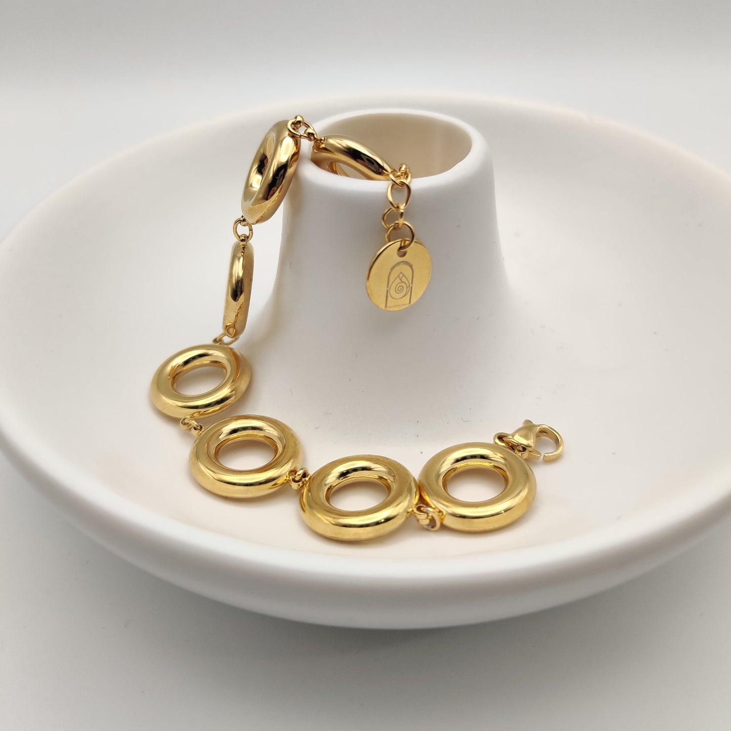 Linked Rings bracelet