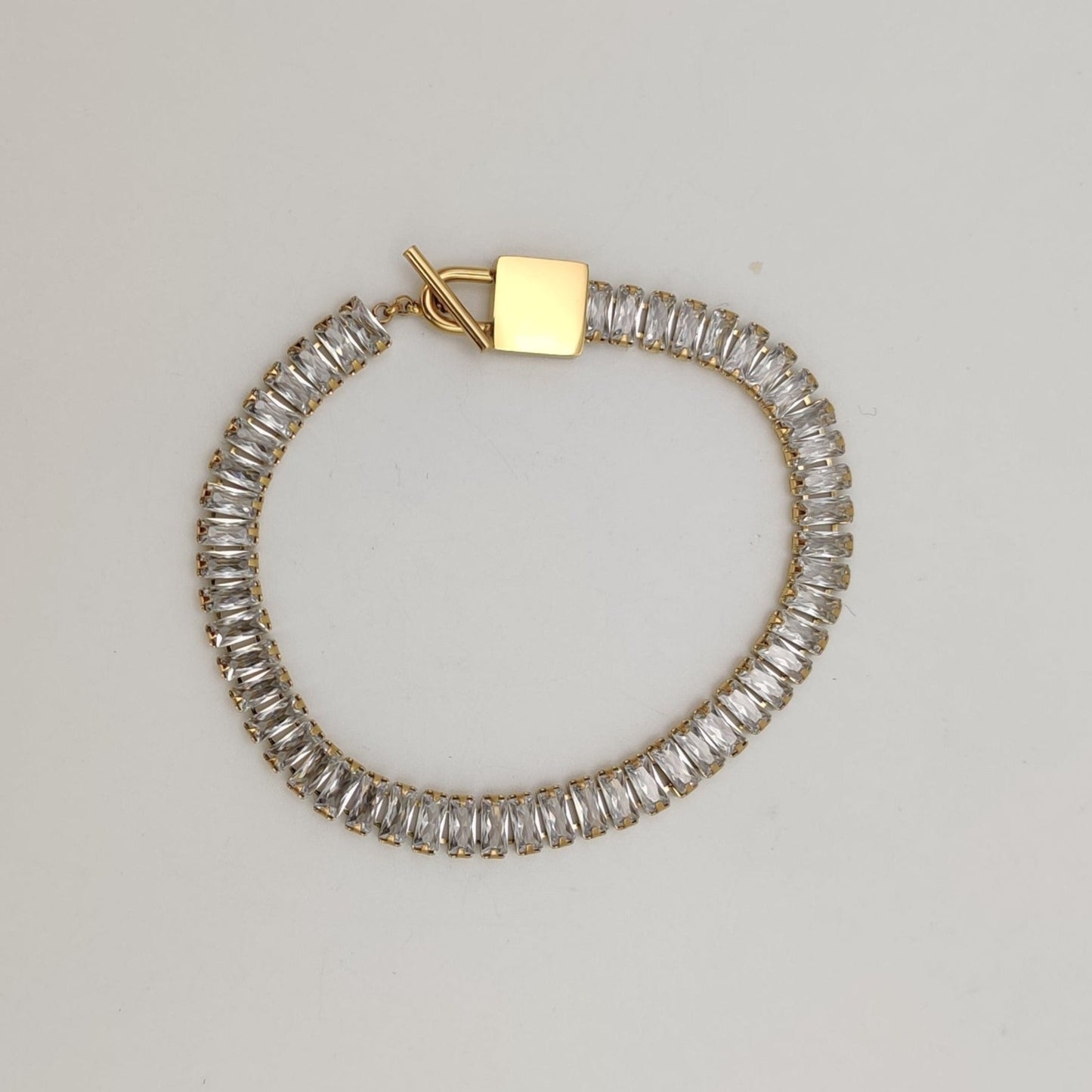 Iced Toggle bracelet