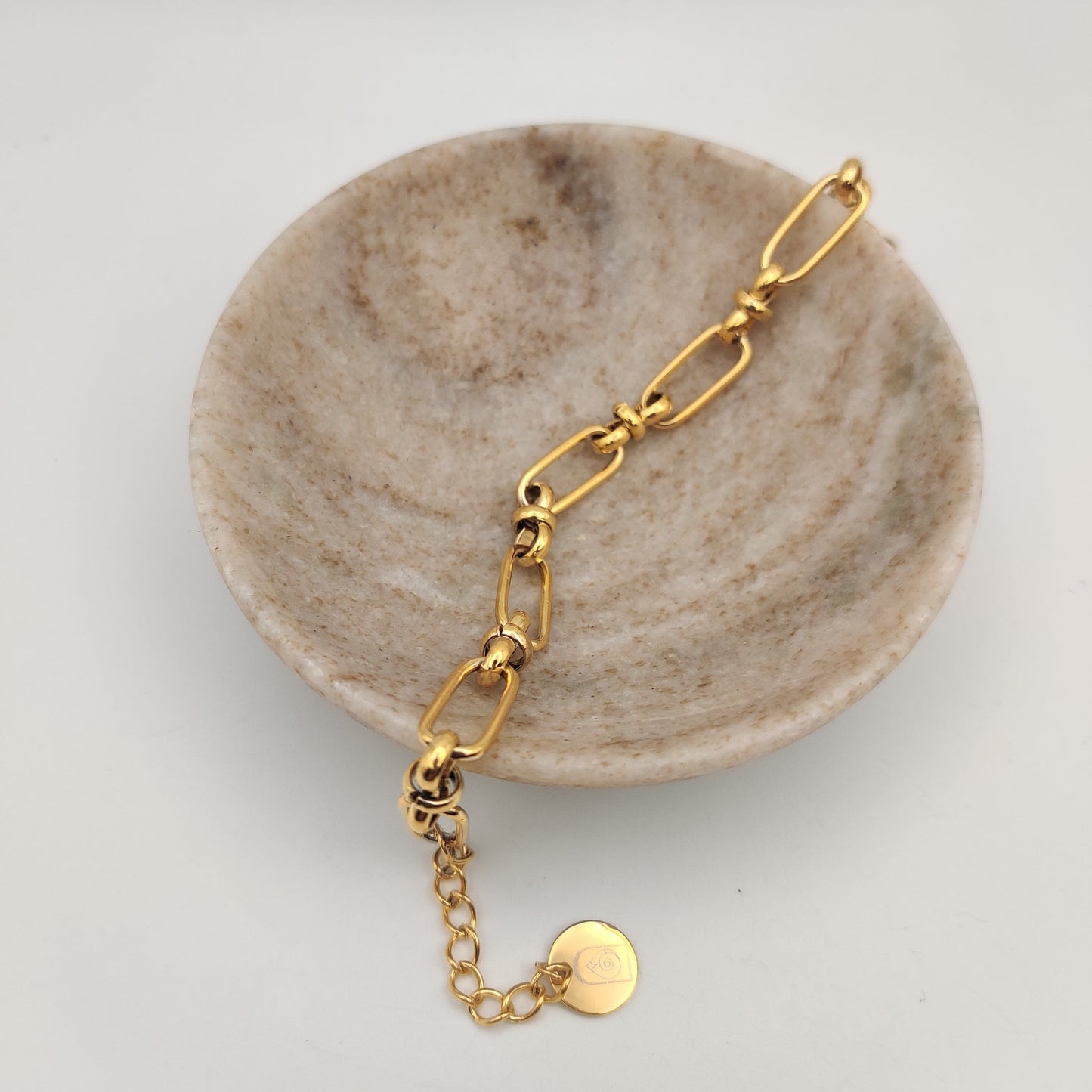 Bow-clip bracelet