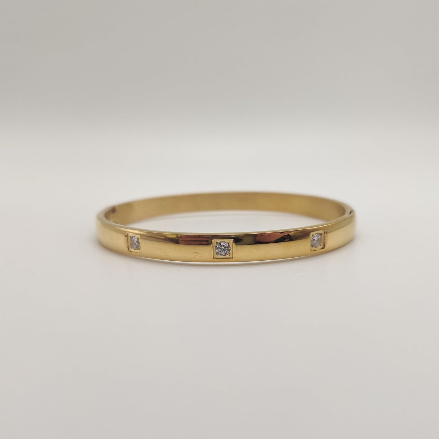 Dazzling Dots bangle