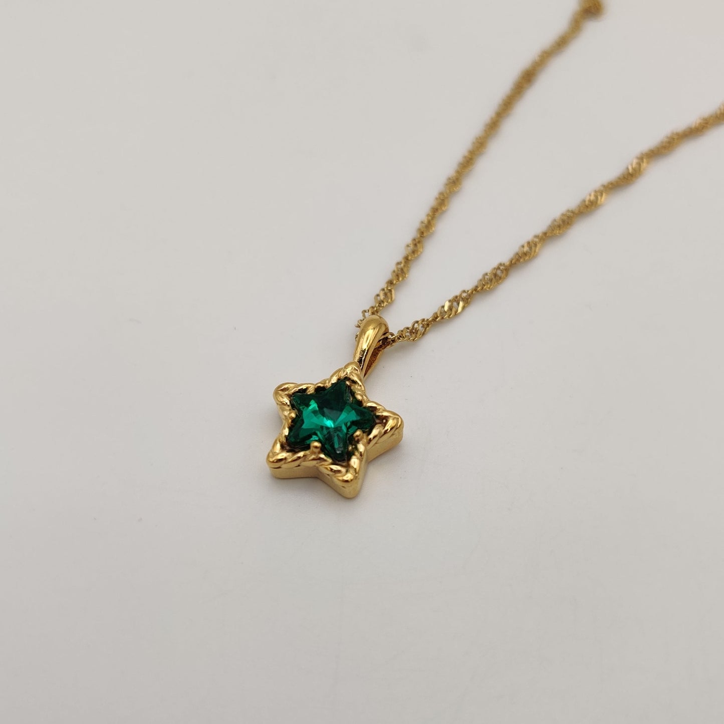 Tara necklace