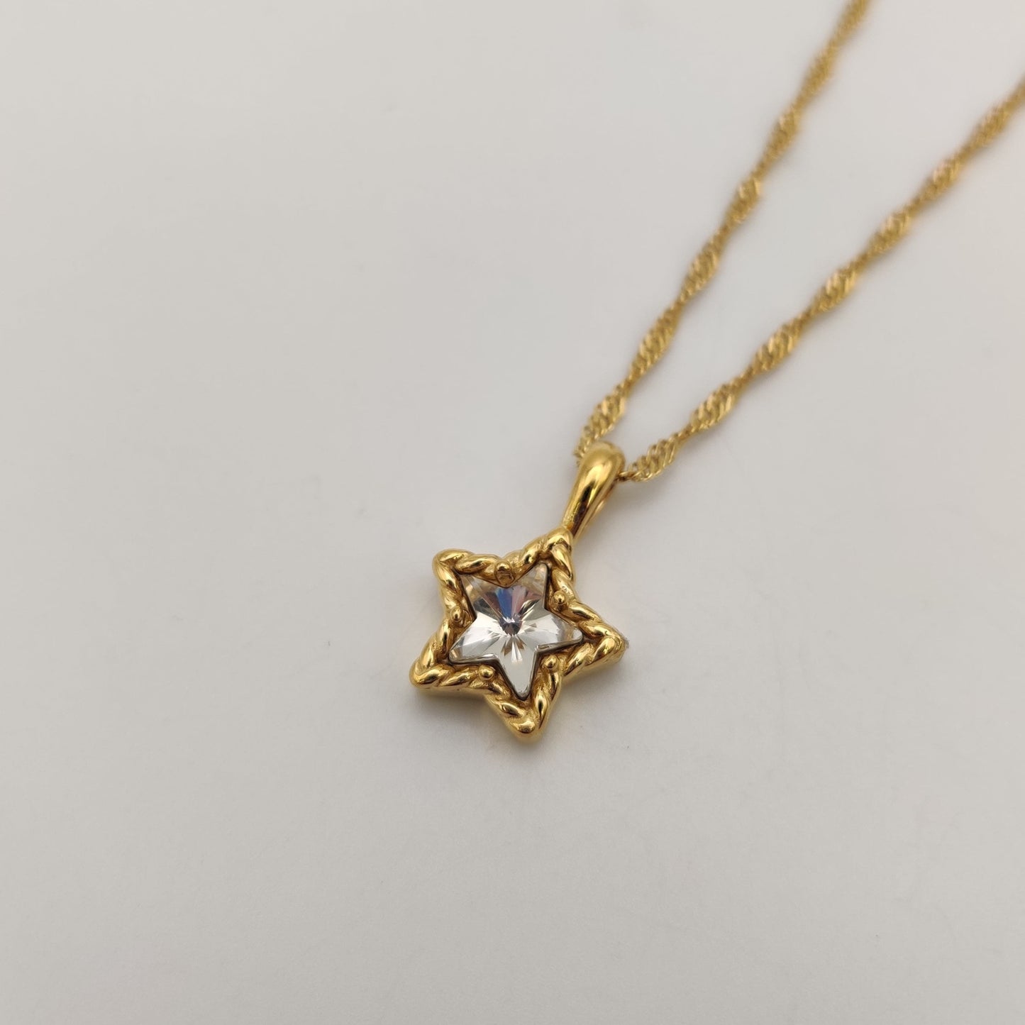 Tara necklace