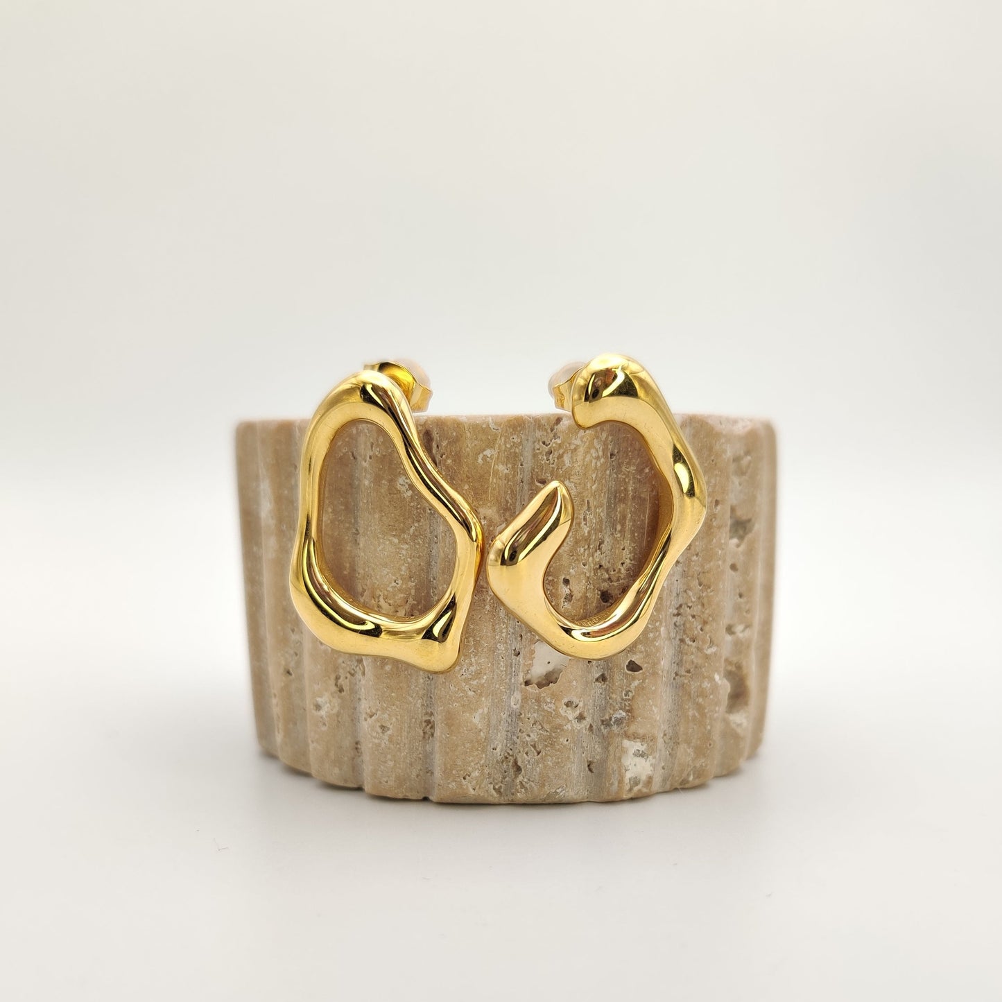 Mismatched studs