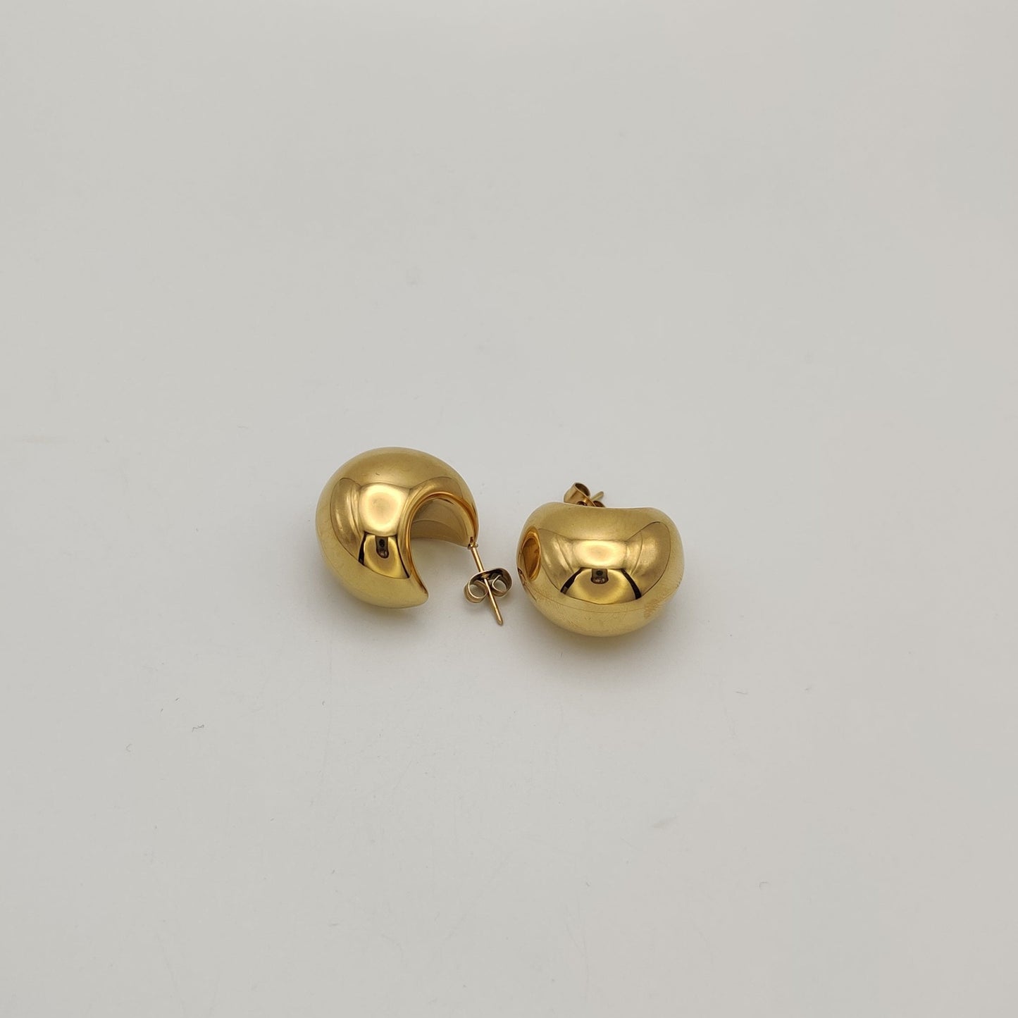 Crescent Dome studs